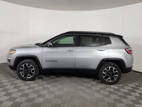 Used 2020 Jeep Compass Trailhawk AWD/4WD image 4