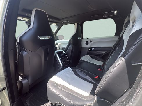 Used 2022 Land Rover Range Rover Sport SVR Carbon Edition AWD/4WD image 13