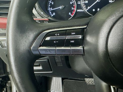 Used 2021 MAZDA MAZDA3 s FWD image 16