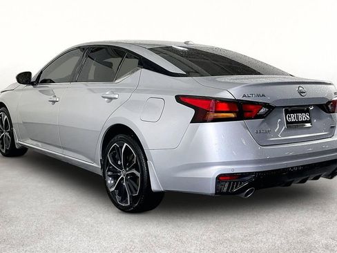 Certified 2025 Nissan Altima 2.5 SR AWD/4WD image 15