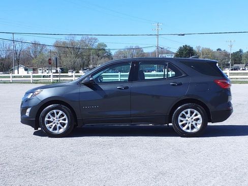 Used 2019 Chevrolet Equinox LS image 11