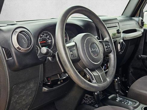 Used 2015 Jeep Wrangler Sport AWD/4WD image 10