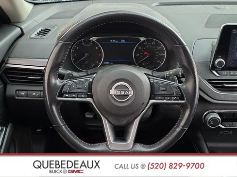 Used 2023 Nissan Altima 2.5 SR FWD image 11