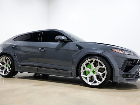 Used 2023 Lamborghini Urus S AWD/4WD image 74