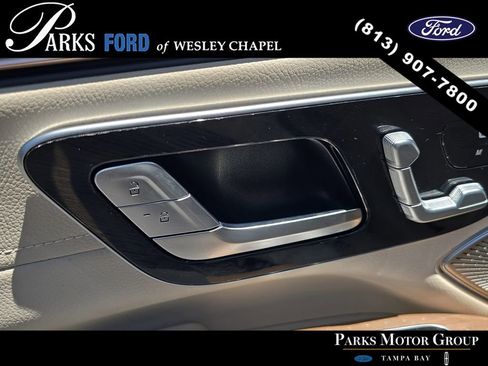 Used 2023 Mercedes-Benz EQS 450+ SUV image 17