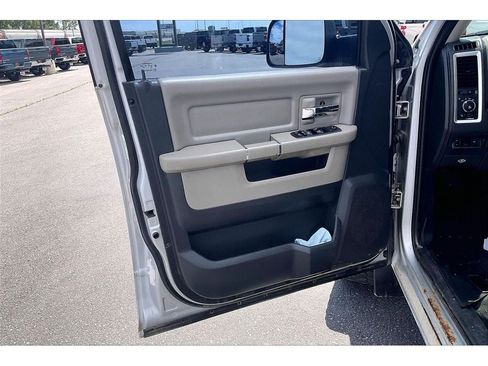 Used 2011 RAM 1500 Big Horn AWD/4WD image 24