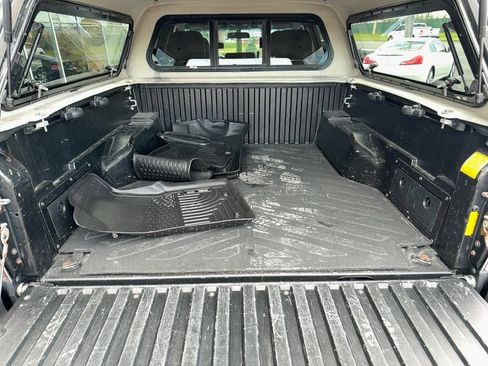 Used 2014 Toyota Tacoma 4x4 Double Cab w/ SR5 Package image 23