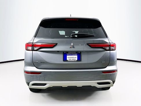 Used 2023 Mitsubishi Outlander SE FWD image 15