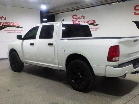 Used 2020 RAM 1500 Express w/ Wheel & Sound Group AWD/4WD image 2