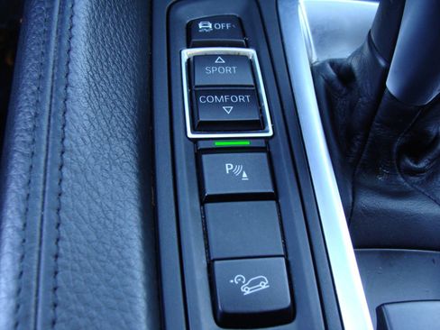 Used 2016 BMW X6 xDrive35i image 26