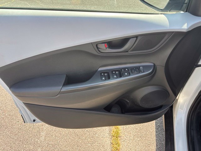 Used 2019 Hyundai Kona SEL AWD/4WD image 14