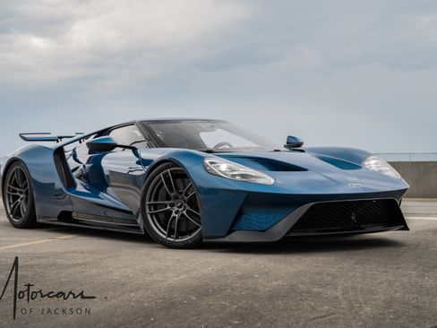 Used 2020 Ford GT image 4