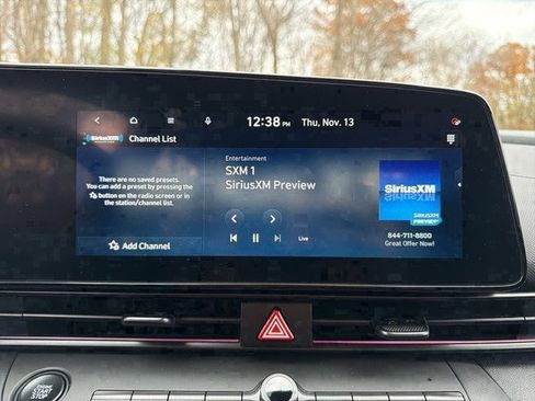 Certified 2025 Hyundai Elantra SEL image 24