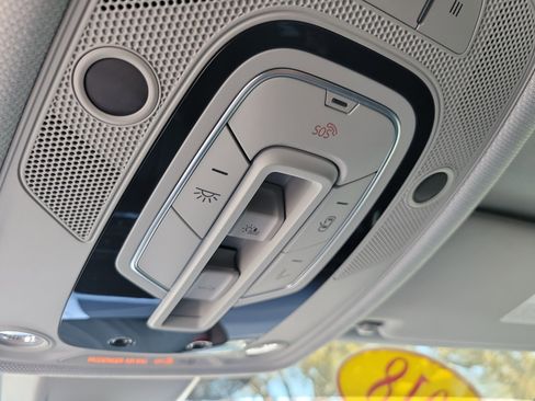 Used 2018 Audi A4 2.0T allroad Prestige w/ Prestige Package image 18