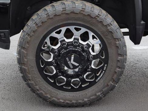 Certified 2024 Chevrolet Silverado 3500 High Country w/ High Country Premium Package AWD/4WD image 34