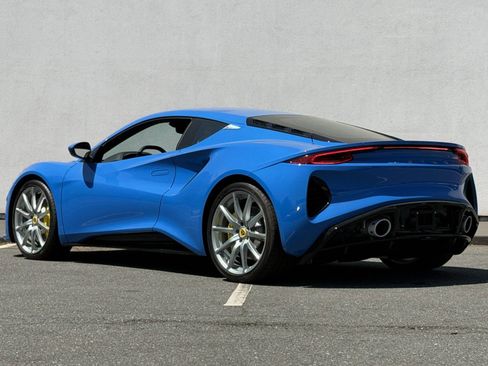 Used 2025 Lotus Emira RWD image 6