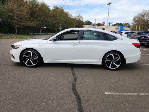 Used 2022 Honda Accord Sport image 8