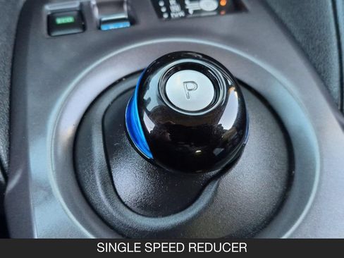 Certified 2025 Nissan Leaf S FWD image 20