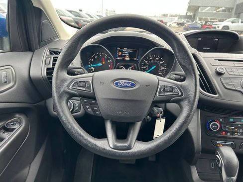 Used 2018 Ford Escape SE image 10