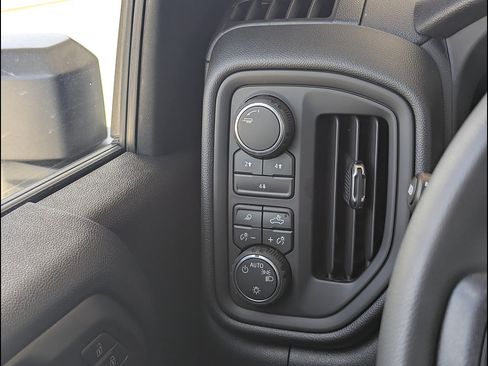 New 2026 Chevrolet Silverado 2500 Custom w/ Custom Value Package AWD/4WD image 22