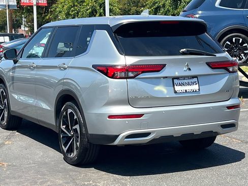 Used 2024 Mitsubishi Outlander SE FWD image 5