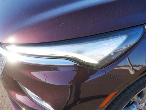 Used 2023 Buick Enclave Avenir w/ Avenir Technology Package image 15