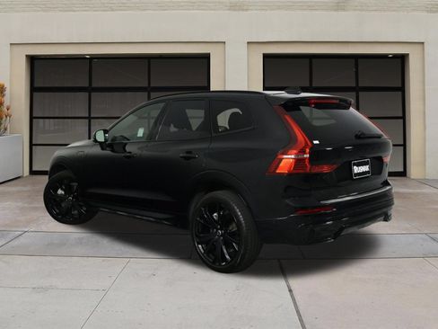 Certified 2024 Volvo XC60 T8 Ultimate w/ Climate Package AWD/4WD image 2