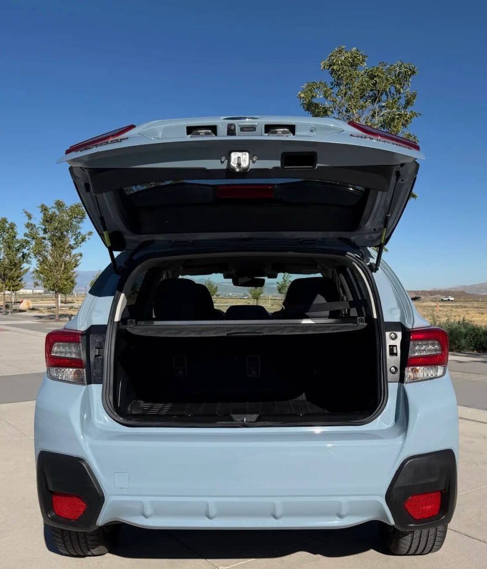 Used 2020 Subaru Crosstrek 2.0i Premium AWD/4WD image 9