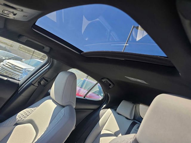 Used 2020 Lexus UX 250h w/ Premium Package AWD/4WD image 24