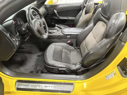 Used 2012 Chevrolet Corvette Grand Sport w/ 4LT Preferred Equipment Group RWD image 10