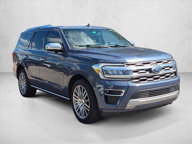 Used 2023 Ford Expedition Platinum RWD image 3