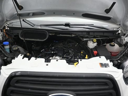 Used 2018 Ford Transit 150 130 Low Roof RWD image 28