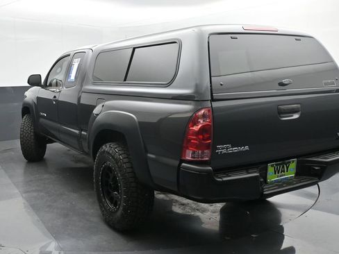 Used 2012 Toyota Tacoma 4x4 Access Cab V6 image 4