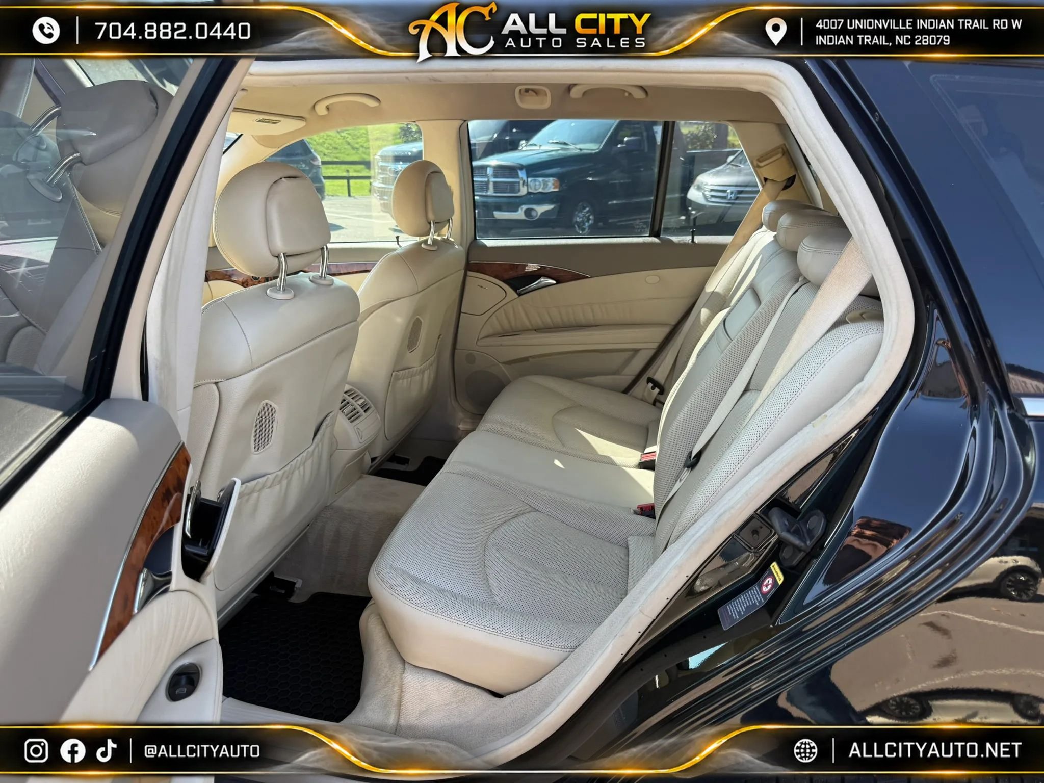 Used 2004 Mercedes-Benz E 320 4MATIC Wagon image 23