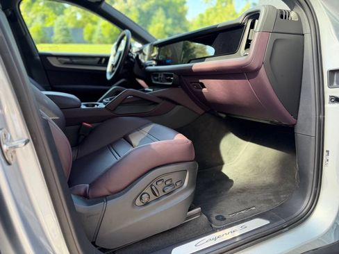 Certified 2026 Porsche Cayenne S AWD/4WD image 20
