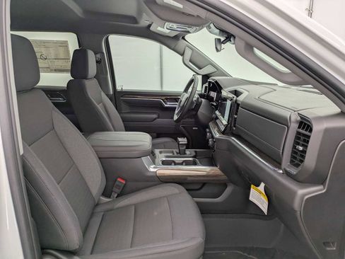 New 2025 Chevrolet Silverado 1500 RST w/ Rally Edition AWD/4WD image 24