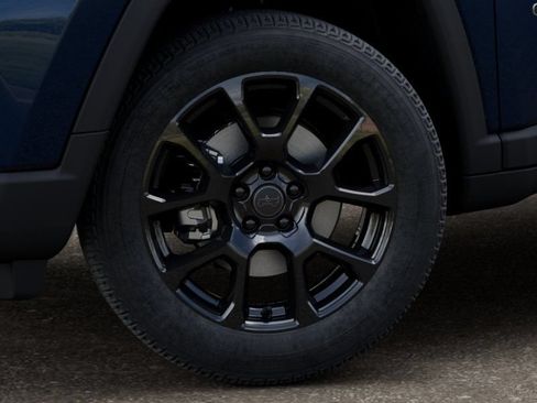 New 2026 Jeep Compass Latitude AWD/4WD image 9