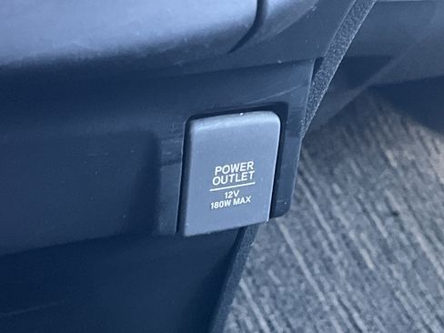 Certified 2024 Honda Odyssey EX-L image 8