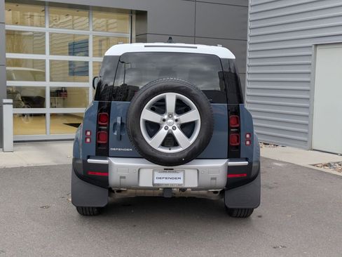 Used 2025 Land Rover Defender 110 S image 5