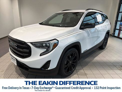 Used 2020 GMC Terrain SLE w/ Elevation Edition FWD image 1