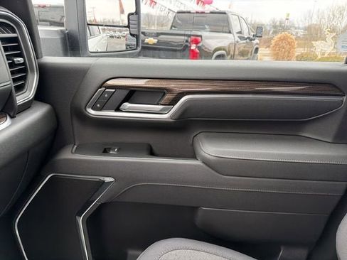 New 2026 Chevrolet Silverado 2500 LT image 25