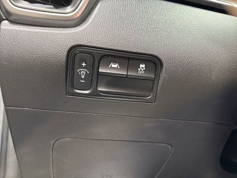 Used 2023 Kia Sorento LX image 23