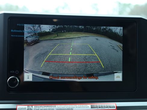 Used 2025 Toyota Tacoma SR5 image 36