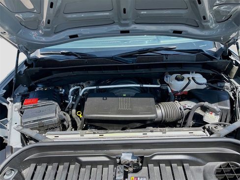 Used 2024 GMC Sierra 1500 Elevation image 30