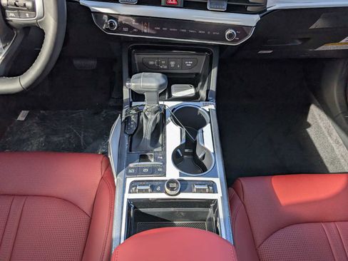 New 2026 Kia K5 GT-Line image 10