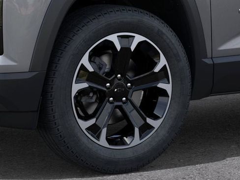 New 2026 Chevrolet Equinox LT FWD image 9