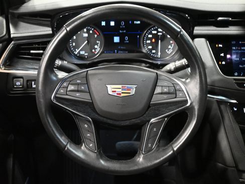 Used 2024 Cadillac XT5 Premium Luxury w/ Technology Package AWD/4WD image 6