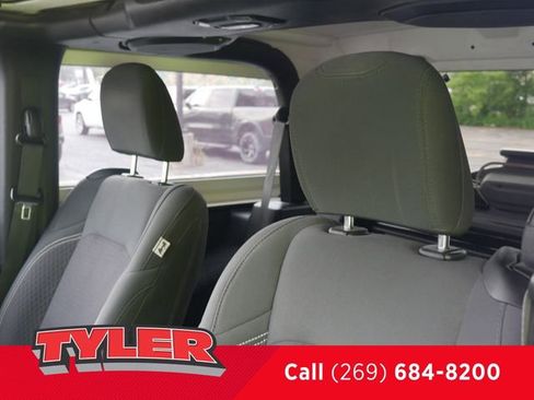 Used 2021 Jeep Wrangler Sport AWD/4WD image 32
