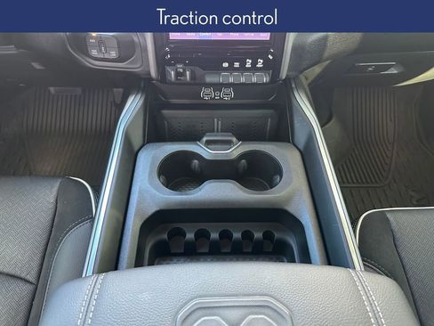 Used 2025 RAM 2500 Laramie w/ Night Edition image 17