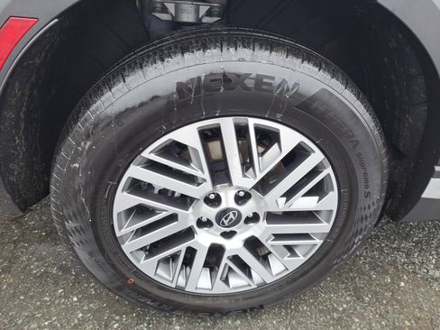 Used 2026 Hyundai Palisade SEL FWD image 22